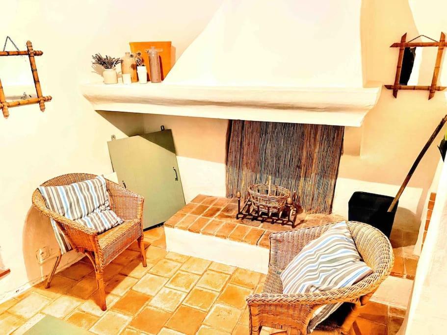 Maison 2 Chambres Et Terrasse Cite Medievale Vaison-la-Romaine Buitenkant foto